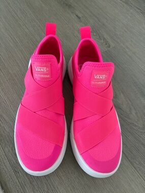 Vans UltraRange UltraCush slip on neon pink bandage style shoes Women’s 10.5